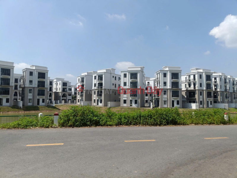 Land for sale, very nice location, right next to Vinhomes Ocean Park 2, divided into lots for car parking Sales Listings