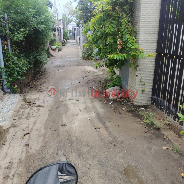 đ 2 tỷ | NHÀ ĐẸP – GIÁ TỐT- CHÍNH CHỦ BÁN NHÀ Tại hẻm 104, Đường Nguyễn An Ninh, Thị trấn Cần Giuộc, Huyện Cần Giuộc,