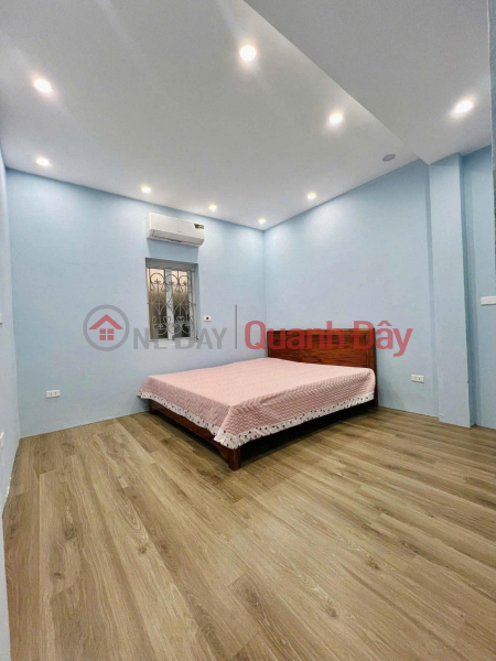 đ 8 Million/ month, House for rent in lane 28 Van Huong, 3 floors x 31m2, 2 bedrooms, 8 million for family