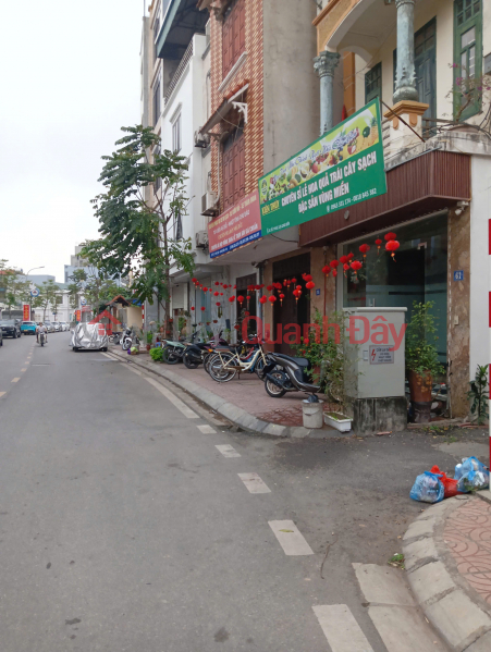 House for sale at 95 Vu Xuan Thieu Street, Phuc Loi Ward, Long Bien District, Hanoi. Sales Listings