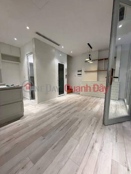 House for sale in Lang Ha, 38m² x 6 floors, elevator, 12.35 billion VND, corner plot. Sales Listings