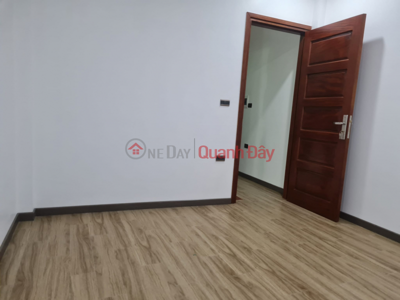 Property Search Vietnam | OneDay | Nhà ở, Niêm yết bán Bán nhà 40m2 4 ngủ Ngõ 210 Nghi Tàm, Tây Hồ Dân xây 20m Ô tô tránh 3.5 Tỷ