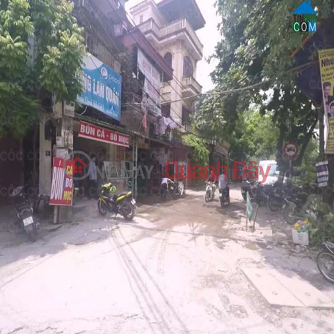 Land for sale with house as gift in Xuan Dinh, 32m2, frontage 5m, near car, price 7 billion, negotiable _0
