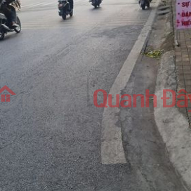 Street front house at TIEN HUNG TOWN INTERSECTION _0