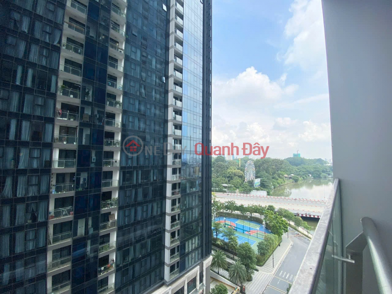 Apartment for rent at Vinhomes Golden River Ba Son Project, Ton Duc Thang Street, Ben Nghe Ward, District 1, Ho Chi Minh. Rental Listings