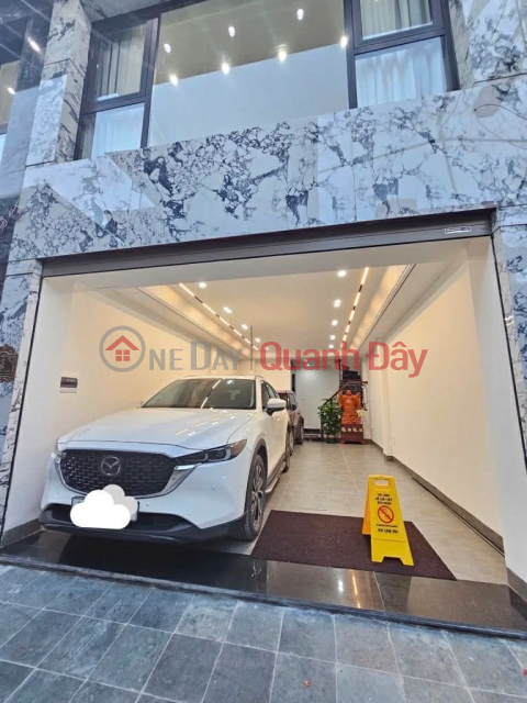 nhà đẹp Cổ Linh, 8 tầng thang máy, đối diện Aeon, gara, full nội thất _0