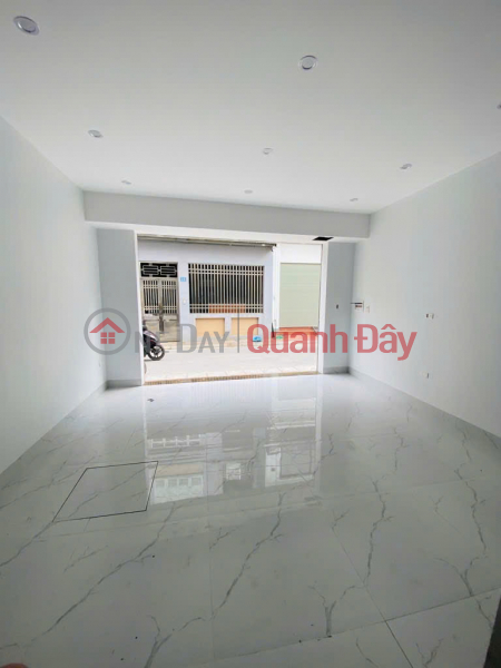 NHÀ MỚI COONG - 5 TẦNG - CÓ THANG MÁY - TRUNG TÂM GIA LÂM - HÀ NỘI, Việt Nam Bán | đ 6,6 tỷ