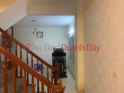 House for rent in Phan Dinh Giot street, car lane dt50m x 3 floors _0