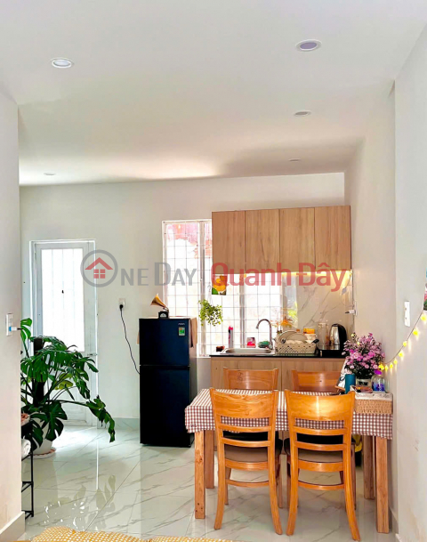 ► Nhà Kiệt Lê Thanh Nghị ngay Chợ Hòa Cường, 82m2, 2 căn hộ thu 10tr/th, 3.xx tỷ _0