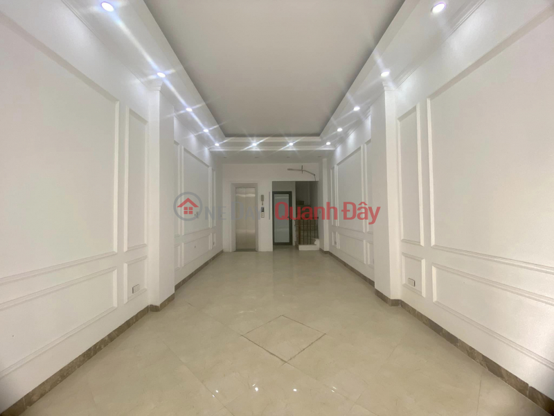 Property Search Vietnam | OneDay | Residential, Sales Listings | House for sale 81m2 Nguyen Van Cu street, Long Bien Garage 2 Racing cars Sidewalk 3m Super business Price 4.9 Billion