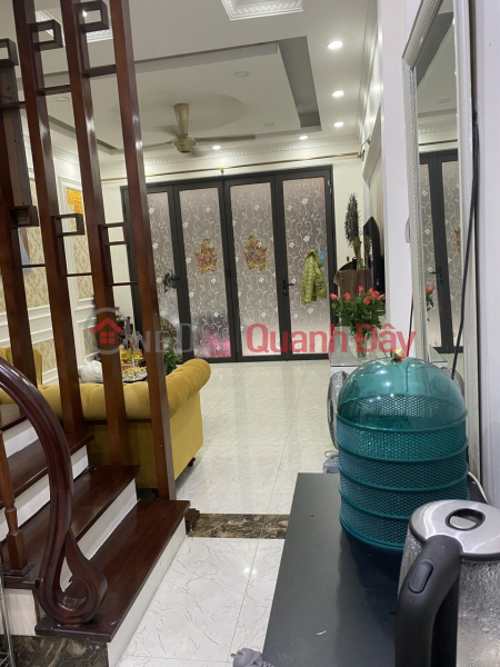 Property Search Vietnam | OneDay | Residential, Sales Listings FOR SALE LAND NGUYEN NGUYEN NGUYEN THANH TABLE LONG BIEN 95m more than 8 billion Cars enter the house