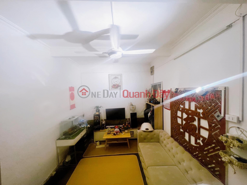 SUPER PRODUCT NO. 1 HOUSES FOR SALE Lenh Cu. 30m2 3 floors 8.6mt 2.8 asking exchange rate near the street near cars, shallow alleys, motorbikes avoid Sales Listings