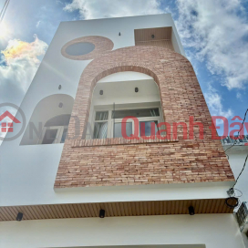 Bán Nhà Mới 100% 1 trệt 2 lầu tại Sa Đéc, tiện ích gần chợ, siêu thị, trường học _0