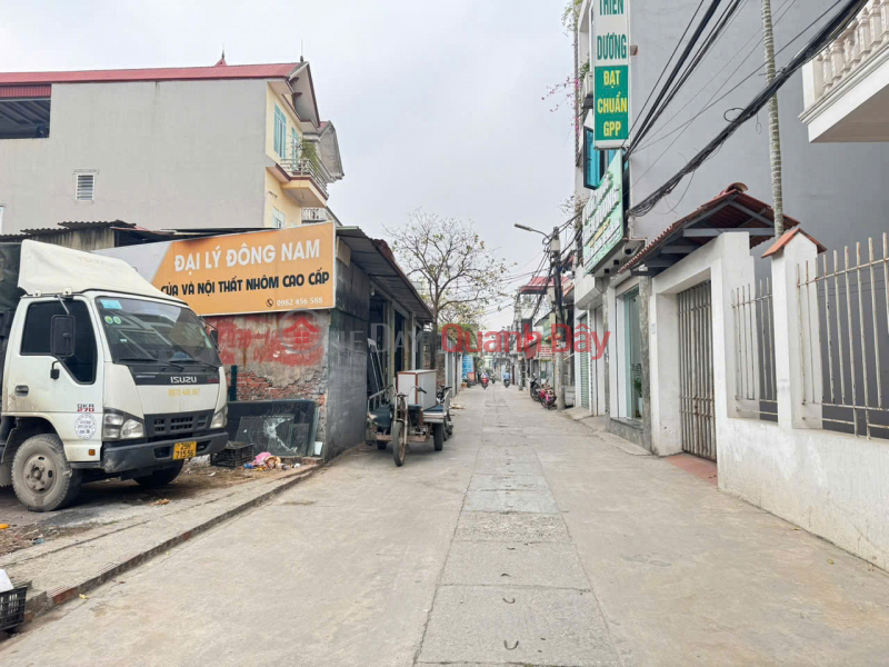 Land for sale in group 4, Quang Minh town, Me Linh. Main road of the village, car can avoid, frontage for business, Vietnam, Sales đ 5.75 Billion