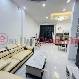 house in Tan Binh district, 50m2, square window, 3 floors, only 5 billion VND _0