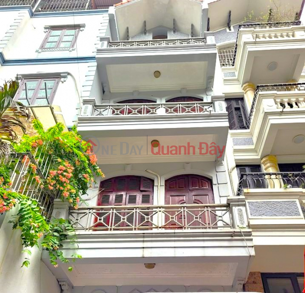 (SHARK ALLEY FRONT, CAR, SIDEWALK) House for sale on VO VAN DUNG, Dong Da, 51m2, 5 floors, frontage 4.1m Sales Listings