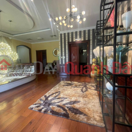 Beautiful and rare mansion left in the center of Da Nang city _0