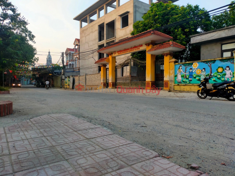 Dong Tam business frontage is around primary and secondary schools and football fields. Second best business area, Vietnam | Sales, đ 1.7 Billion