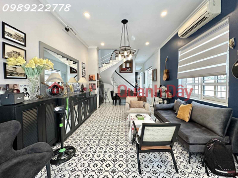 TOTAL REDUCTION OF 8 PILLS, URGENT SALE FOR RESIDENTIAL PROPERTY, HOA LAN FRONTAGE, WARD 2, PHU NHUAN - CORNER LOT WITH 2 SIDES - (4x16) - 4 FLOORS - _0