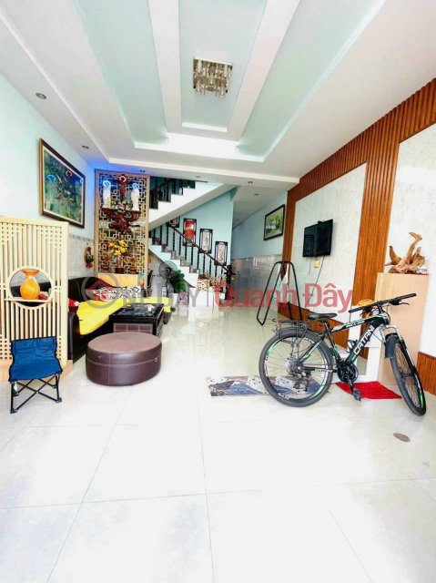 Selling a beautiful high-rise house in Tan Phong residential area, chess board asphalt road for only 3 billion 9 _0