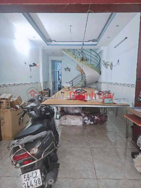 Nhà 2 Tầng, 4x20 , Sát Bên Chợ Bình Thành, Bình Tân _0