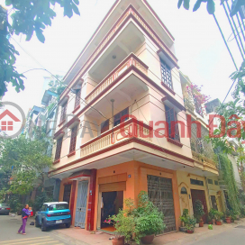 (CORNER LOT, ALLEY FRONT) House for sale in HOANG NGOC PHACH, Dong Da, divided into lots for cars and sidewalks. Area 45m2, 4 floors, frontage 4.2m _0