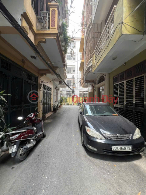 House for sale in Nguyen Chi Thanh, Dong Da, car-friendly alley, near 45m street, 5 floors, >18 billion, negotiable _0