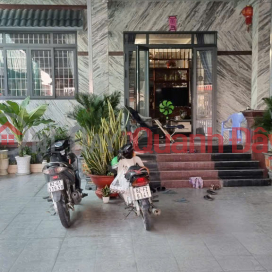 Owner Urgently Sells House And Land Fronting DT 817, My Thanh Commune, Thu Thua, Long An _0