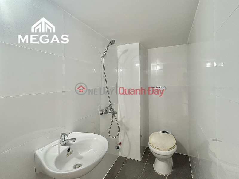 Property Search Vietnam | OneDay | Residential, Rental Listings SUPER SPACIOUS DUPLEX APARTMENT RIGHT ON PHAM VAN DONG STREET - GIGA MALL.