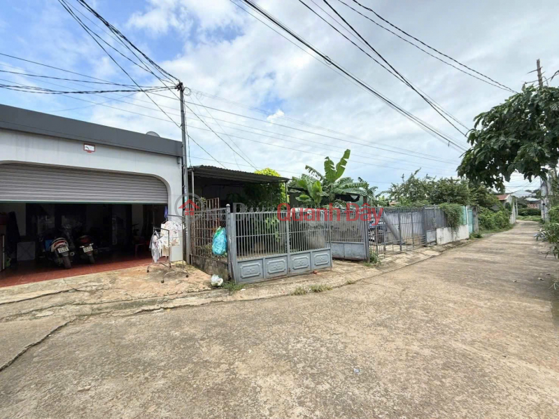 HOT HOT - CHÍNH CHỦ CẦN BÁN CĂN NHÀ – TRUNG TÂM PHỐ, P.Thành Nhất, TP. Buôn Ma Thuột, Đắk Lắk | Việt Nam | Bán, đ 2,35 tỷ
