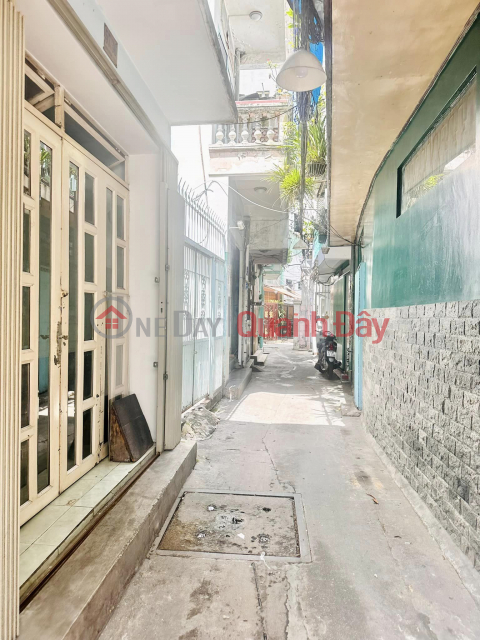 DISTRICT 1 - WEST BUI VIEN STREET - 15M FRONTAGE RARE HOUSE FOR SALE - ONE LIFETIME OWNER - CONVENIENT TO BUILD A MINI HOTEL. _0