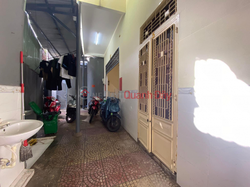 Owner sells 115m2 plot of land, 10m wide, 16m wide at the back, near Duy Tan University, Nguyen Van Linh, Da Nang, less than 5 billion Sales Listings
