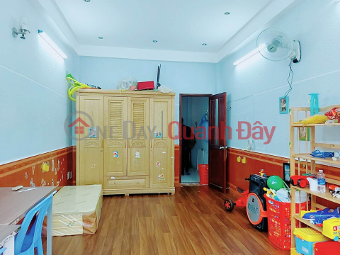 Selling Cheap House and Alley Truck 8m Van Cao,Tan Phu,80m2,Square,Horizontal 4m,Just over 6 billion _0