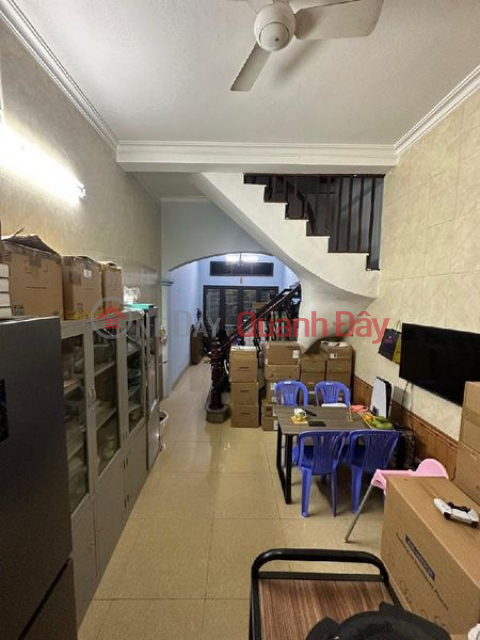 House for sale right in Tay Tra, 45m of stairs in the middle of construction, only 6 billion _0