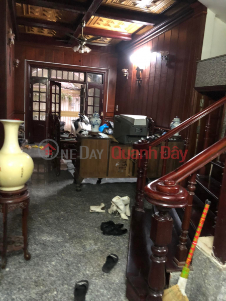 HOUSE FOR SALE IN NGUYEN CHI THANH DONG DA - BUSINESS-AVOIDED CARS - DAY AND NIGHT PARKING - Area 56M2\\/5T - PRICE 10 BILLION 9 Sales Listings