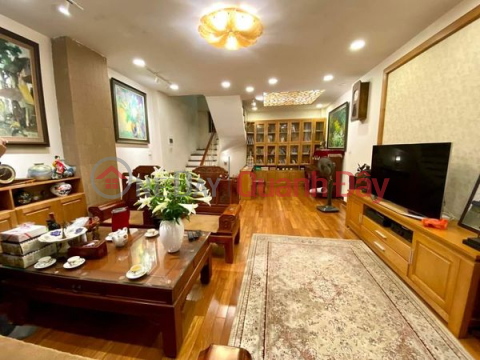 FOR SALE HOUSE OF PAPER FACILITIES, DOORS, HANOI, 20M TO THE STREET, 42M2 ONLY 5 BILLION _0