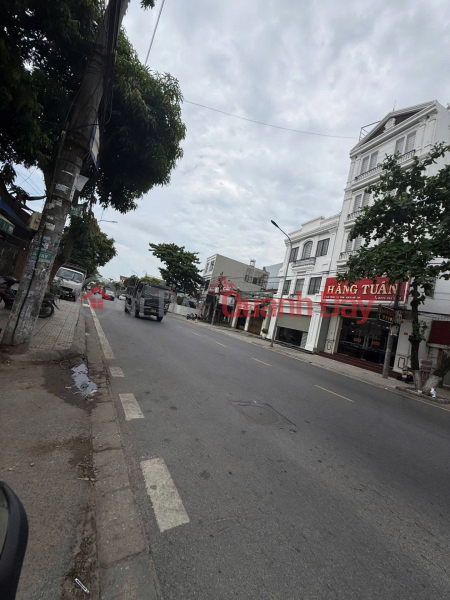 Nhà đẹp 3 tầng Trần Tất Văn - Ngõ rộng ô tô tải quay đầu - Vị trí trung tâm - Giá chỉ 2,92 tỷ Niêm yết bán