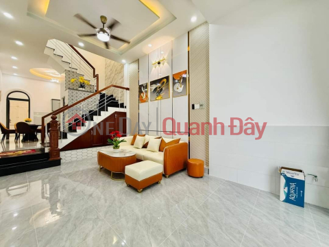 House for sale in Ngo Quyen, District 10, 4x12, 4 floors, only 7.5 billion _0