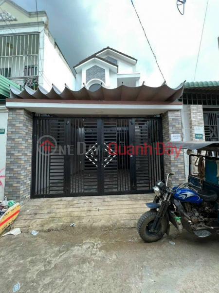 House for sale with 1 ground floor and 1 floor in An Binh Ward, mechanical alley, motorway for only 2,950 Sales Listings