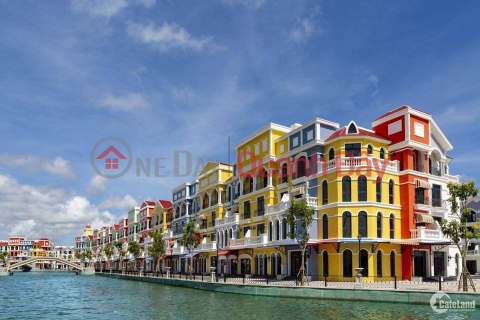 Shophouse for rent at Grand World Phu Quoc _0