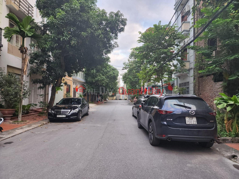 Unfinished villa in Bo De, 80m² x 6 floors, 8.2m frontage, sidewalk, 10m wide road, parking available day and night. Sales Listings