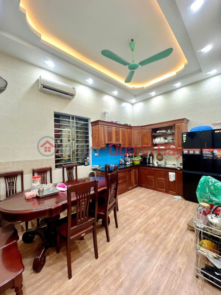 đ 8.5 Billion, 102 Tay Son Street, Dong Da, Hanoi, 8.5 billion, 52m2