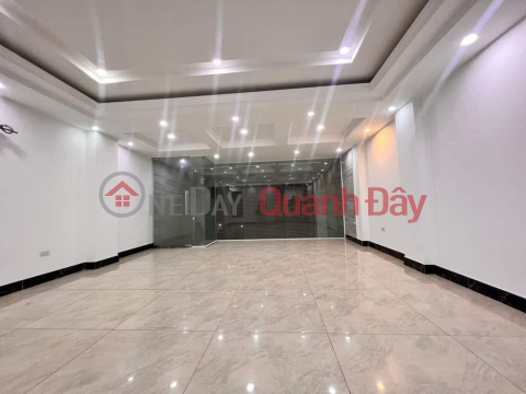 8-storey building on Hai Ba Trung street, 5.4m frontage, elevator, open floor _0