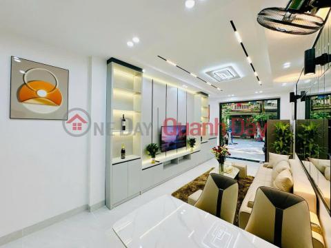 Rarely over 5 billion, House in Dong Da District, adjacent to Ba Dinh, Area 34m, 4 floors _0