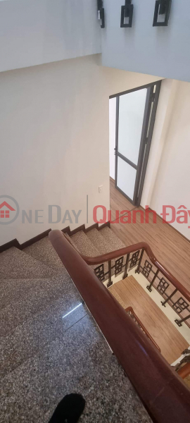 Class of beautiful house in Cau Giay 40m2 x 5T, Thong alley, close to cars, Thong floor, business area is 5 billion. Vietnam | Sales đ 5.9 Billion