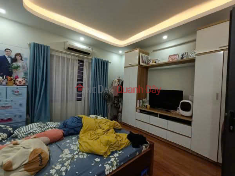 House for sale, area 40m2, right at Nguyen Bac Vu Lang, alley 3 gac phi, Tu Hiep, price only 5 billion Sales Listings