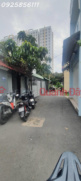 Selling a private house in Tam Binh Ward 99 m2 CR more than 6 m2 just over 4 billion, two car alleys Sales Listings