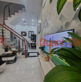 Bán nhà Kim Giang, ngõ 3m, gần ô tô, DT 32m2, 7.7 tỷ _0