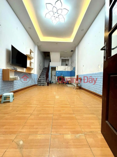 Property Search Vietnam | OneDay | Residential Sales Listings SUPER PRODUCT, TAM TRINH TOWNHOUSE 35m x 4 FLOORS, DIVIDED, CAR ACCESS, SIDEWALK FOR BUSINESS, PRICE ONLY 8.1 BILLION