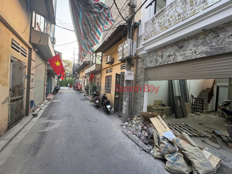 đ 13,2 tỷ | BÁN NHÀ MẶT ĐƯỜNG Khu tập thể Phúc Đồng 40m2 X 6 tầng mặt tiền 5m, 13.2 tỷ Long Biên.
